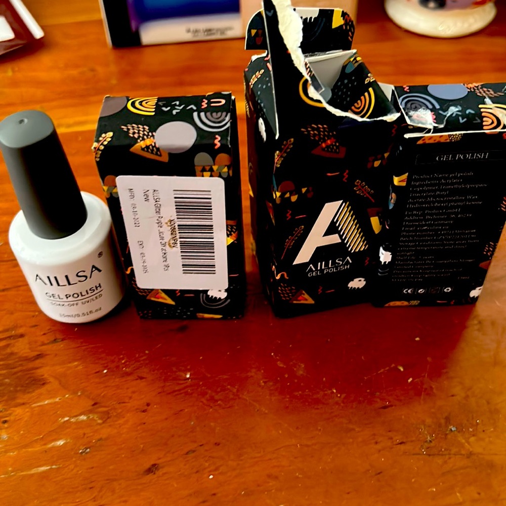 Aillsa gel polish